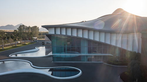 洞見雙碳優(yōu)方案，構(gòu)建綠色供應(yīng)鏈 中國房地產(chǎn)行業(yè)綠色供應(yīng)鏈行動(dòng)調(diào)研組走進(jìn)諾貝爾瓷磚